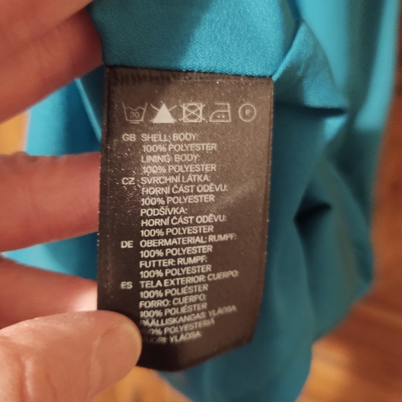 H & M Dress - Picture 5 of 5